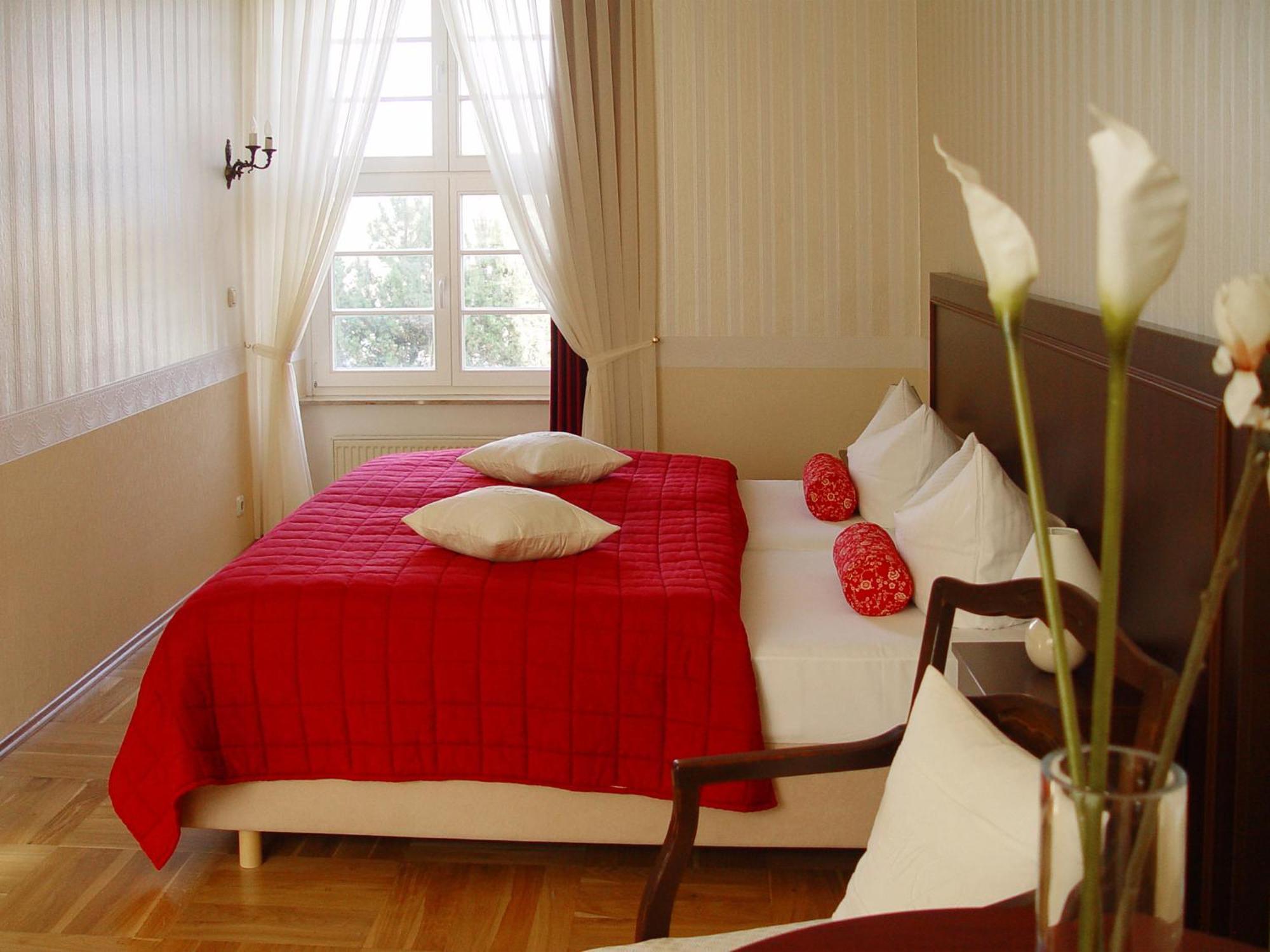 Hotel Altes Hafenhaus Rostock Habitación foto